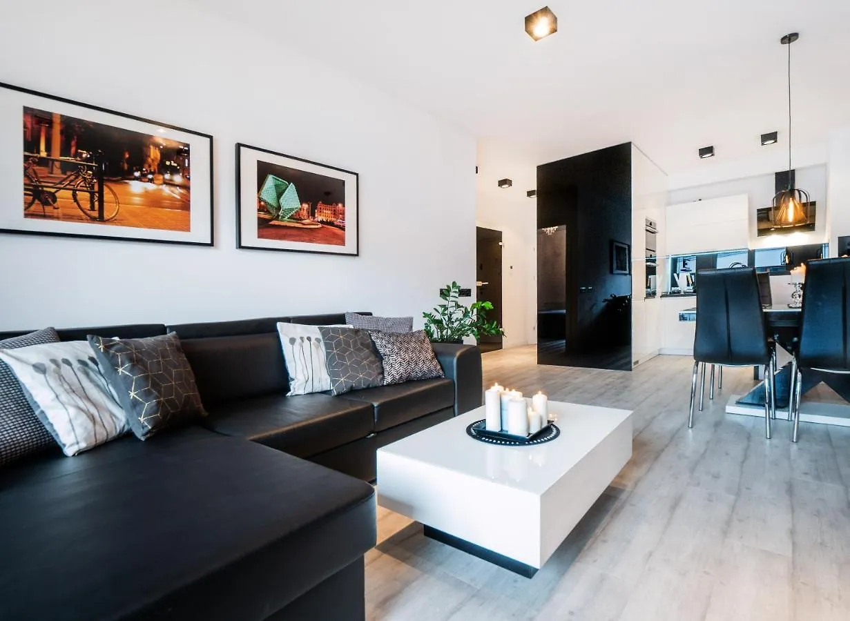 Apartamenty Homely Place 11 - Parking Poznan